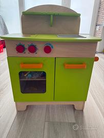 Cucina in legno per bambini