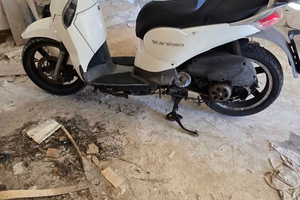 Scarabeo 125 ie Light con motore 200 ie