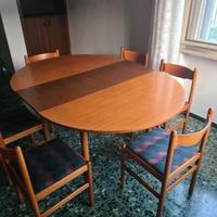 Tavolo Rotondo Estensibile a Ovale + 6 Sedie