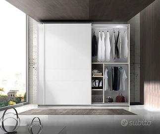 Armadio scorrevole scontato, bianco opaco