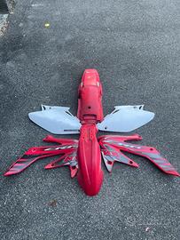 plastiche complete hm 50