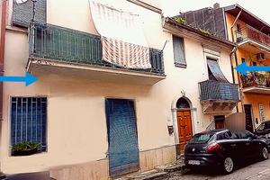 Casa a schiera in centro storico Grammichele  CT 