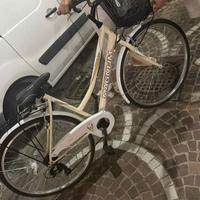 Bici da passeggio come nuova.