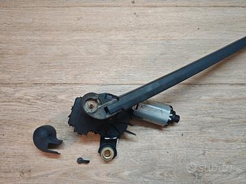 Motorino tergilunotto audi a3 8p
