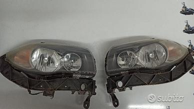 Faro anteriore dx o sx bmw serie 1 2006
