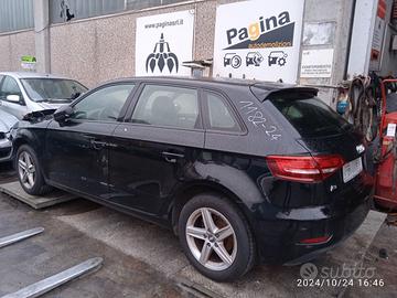 AUDI A3 1.5 B 2020 DHF PER RICAMBI