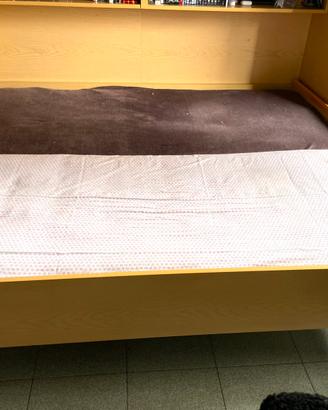 Letto matrimoniale estraibile