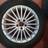 4 ruote mercedes con cerchi in lega