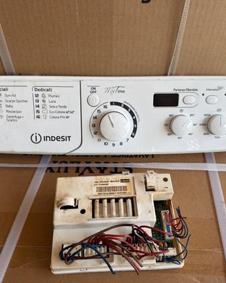 Scheda eletteonica indesit 8 kg EWD81252