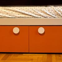 Letto singolo con cassetti