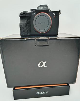 SONY A7R V Body (Scatti 52.453) USATO - "PROMO"