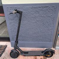 Monopattino elettrico xiaomi