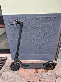 Monopattino elettrico xiaomi