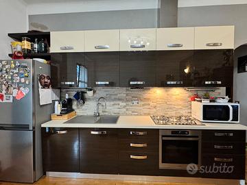 cucina + parete attrezzata 