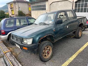 Toyota Hilux 2.4 diesel Pick-up