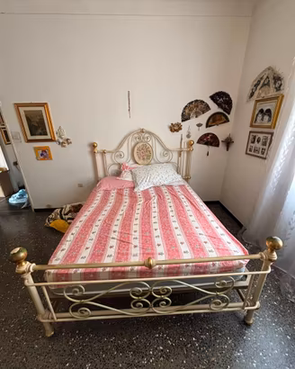 Letto matrimoniale
