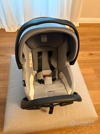 Ovetto Peg Perego Primo Viaggio SL con base auto
