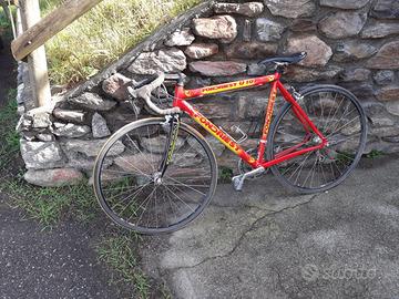 Bici da corsa fondriest u 107