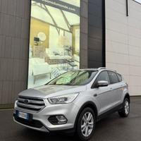 Ford Kuga 1.5 TDCI 120 CV S&S 2WD ST-Line Business