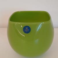 5


Vaso Royal Copenhagen in vetro colorato verde 