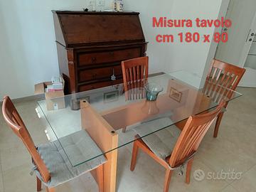 Tavolo + 4 sedie