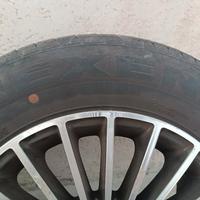 cerchi in lega con gomme incluse 