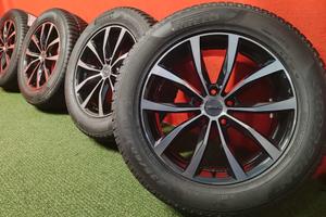 Cerchi Mazda CX-60 Gomme Invernali 235 60 18