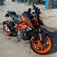 Ktm duke 125 2022