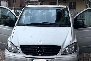 Mercedes Benz Vito