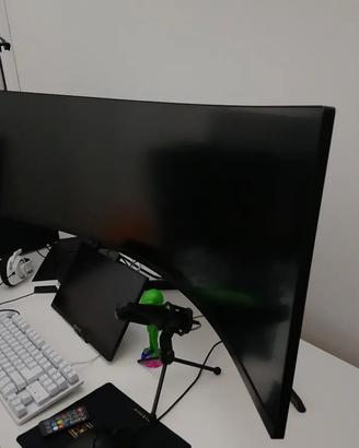 Monitor Samsung Odyssey G9 49" Dual QHD 240Hz
