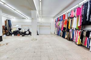 Paterno' ampio garage via bari