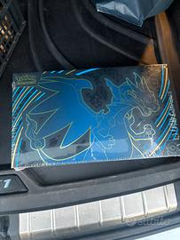 Pokemon collezione ultra premium mega charizard x