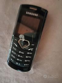 telefonini Samsung e nokia con tastiera