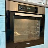 Forno MIELE NUOVO