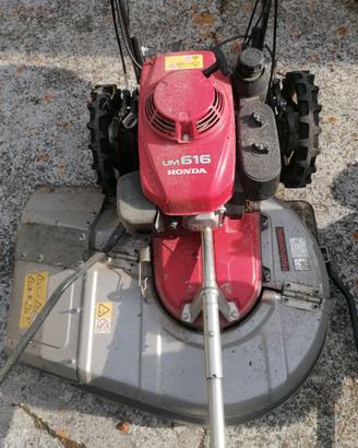 Tagliaerba Honda UM616 Hydrostatic