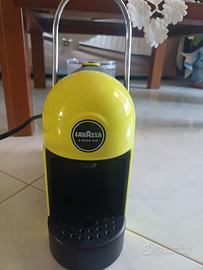 macchinetta caffè a capsule Lavazza