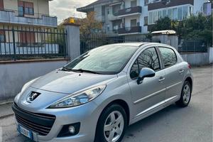 Peugeot 207 1.4 hdi  2011