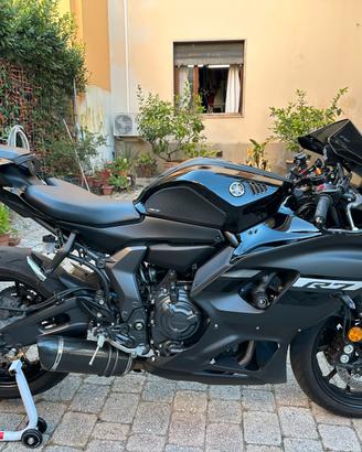 Yamaha YZF R7