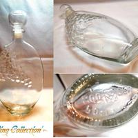 BOTTIGLIA VINTAGE VETRO CON GRAPPOLO UVA A RILIEVO