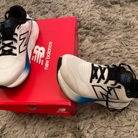 New Balance 880 V 15