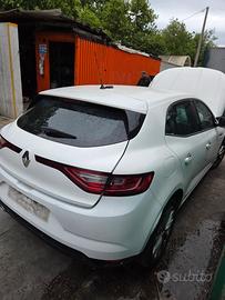 RENAULT MEGANE 4a Serie DEL 2016 PER RICAMBI