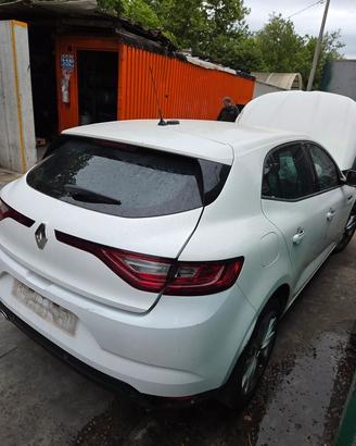 RENAULT MEGANE 4a Serie DEL 2016 PER RICAMBI