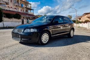 AUDI A3 TDI 105CV 3P