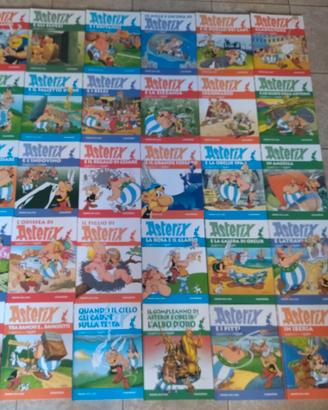 ASTERIX 2015  28,6 ×21,6 cm cartonato fumetti
