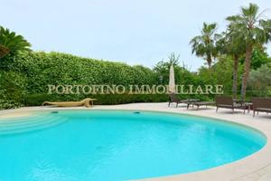 Villa di 309 m² con più di 5 locali a Santa Marghe