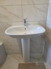 lavandino da bango ideal standard 