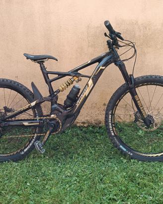 E-MTB Specialized Turbo Kenevo Troy Lee Design L