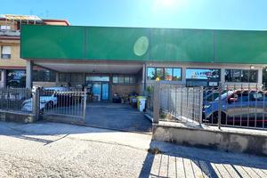 Locale commerciale artigianale uffici - Por...