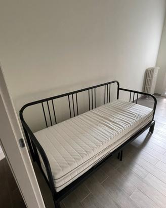 Struttura letto ikea fyresdal