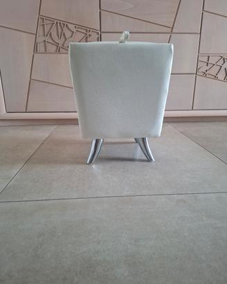 VERSATILI POUF